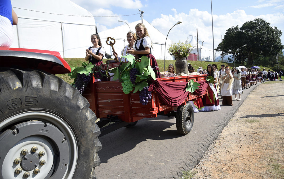 Manhãs da Festa da Uva “invadem” ruas de Jundiaí