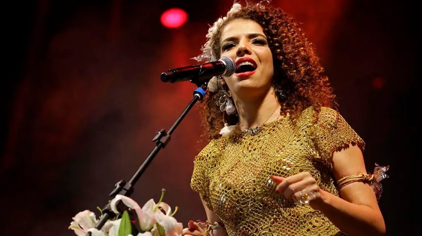  Vanessa da Mata em fevereiro na cidade