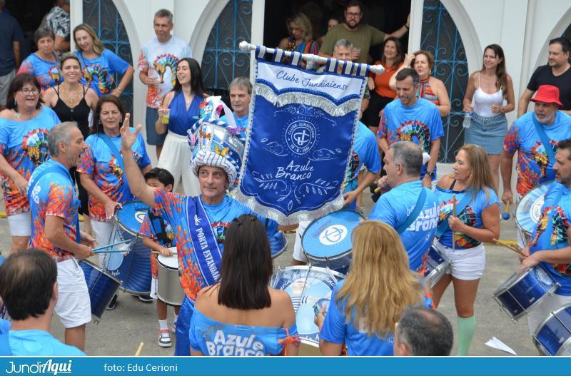 Esquenta do Clube é festa em azul e banco